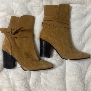 Banana republic suede boots